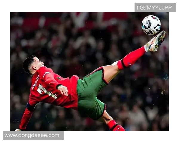 历史上最伟大的百位足球明星及其传奇故事回顾